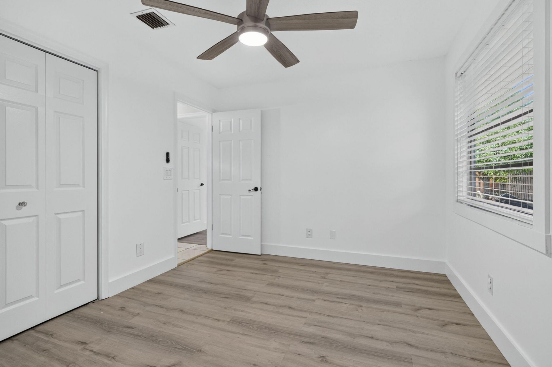 2523 Doral Way, Riviera Beach, FL 33407 Photo