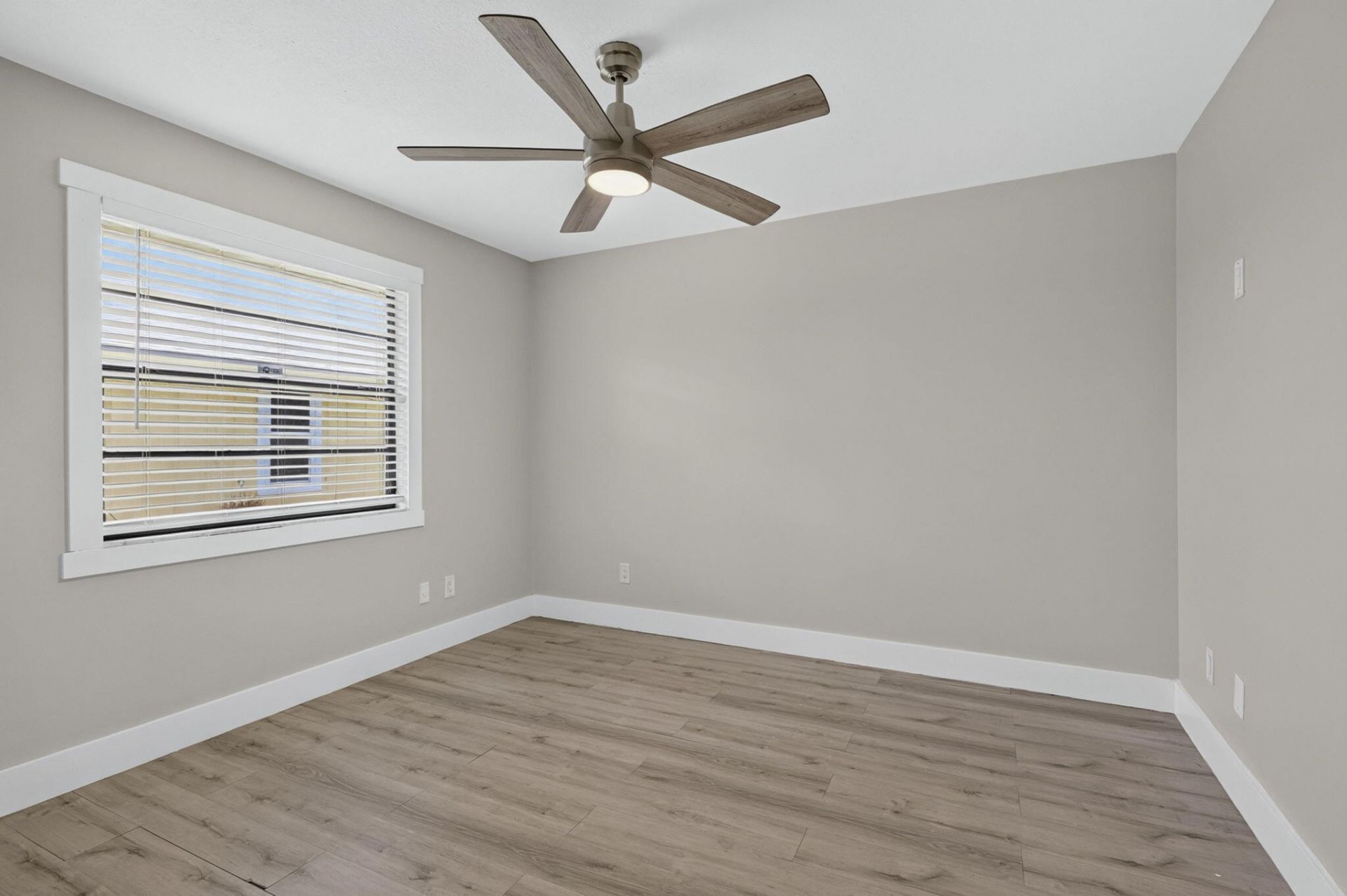 2523 Doral Way, Riviera Beach, FL 33407 Photo