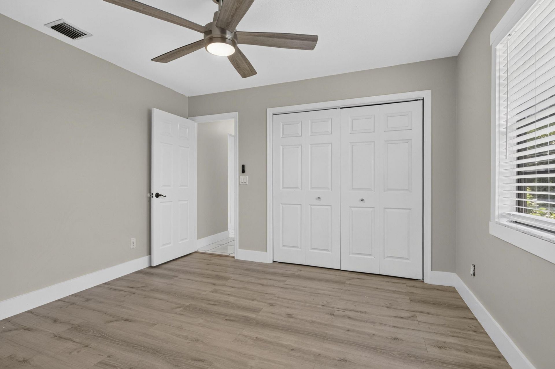 2523 Doral Way, Riviera Beach, FL 33407 Photo