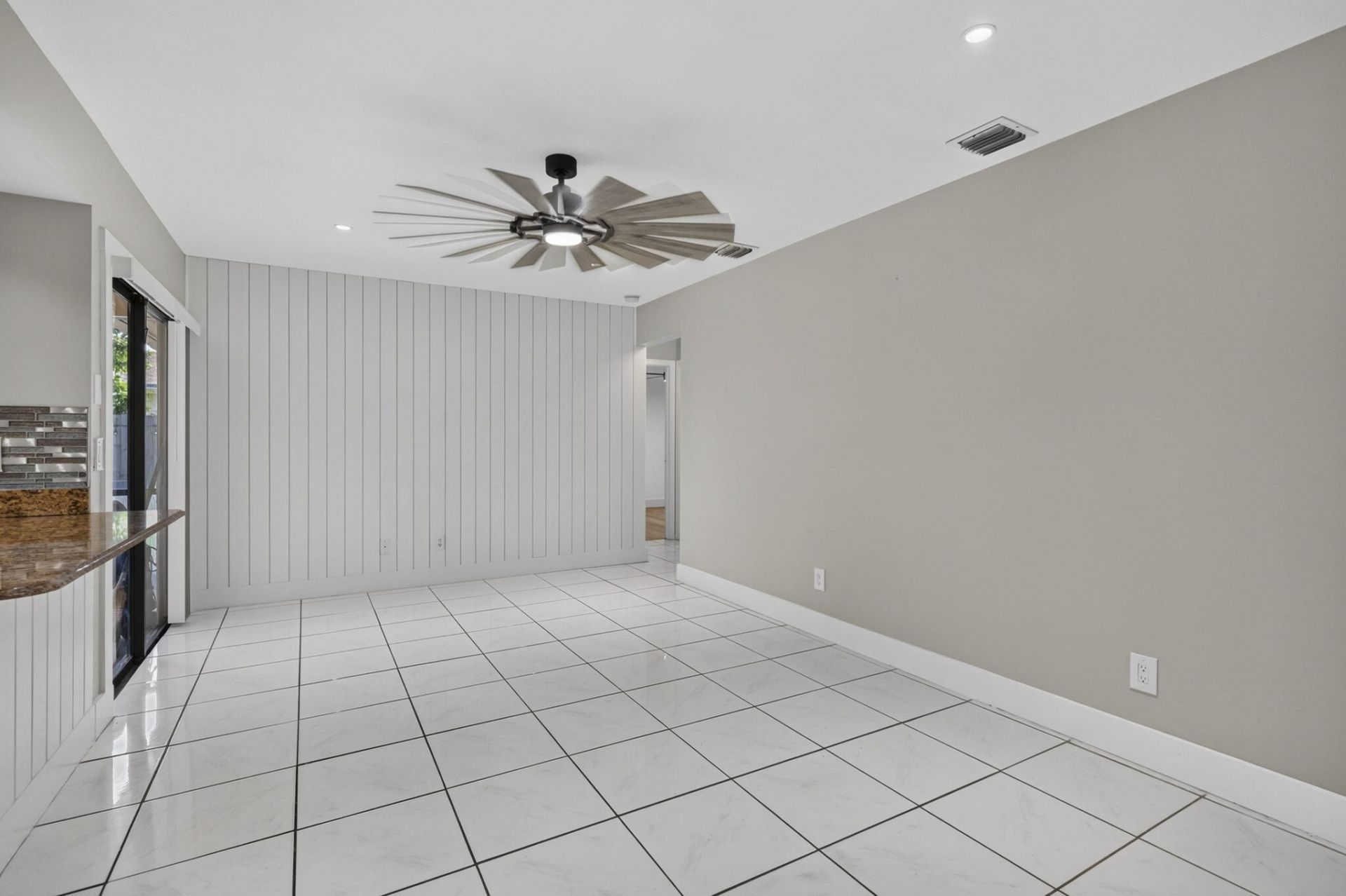 2523 Doral Way, Riviera Beach, FL 33407 Photo