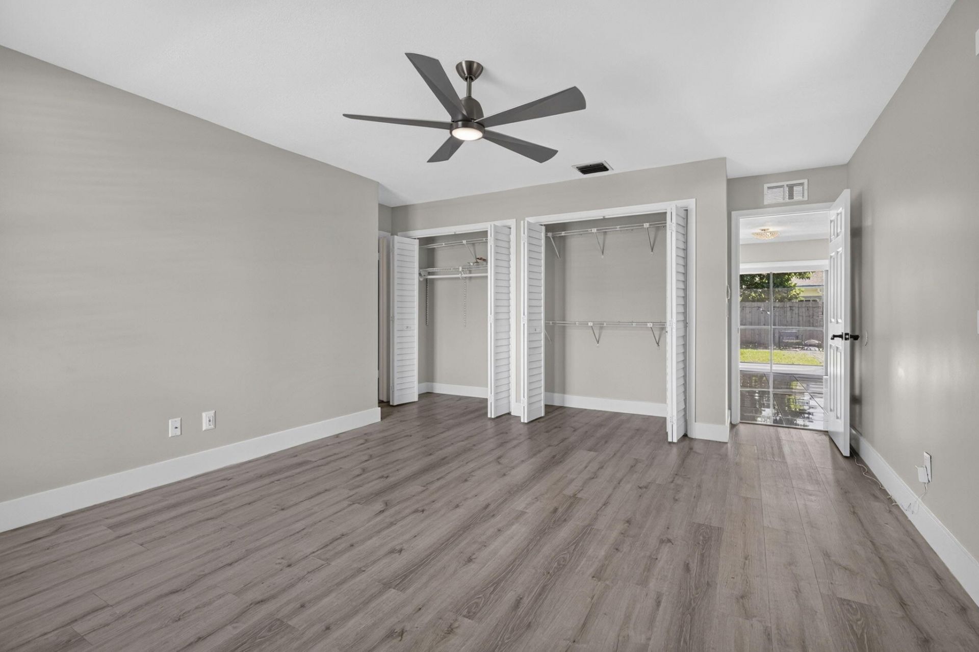 2523 Doral Way, Riviera Beach, FL 33407 Photo