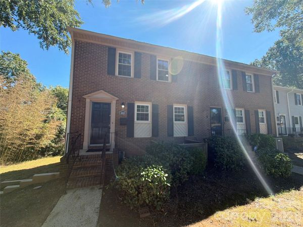 1810 Sabrina Court , Charlotte, NC 28210