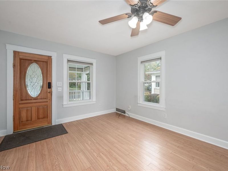 547 Cuyahoga Street, Kent, OH 44240 Photo 9