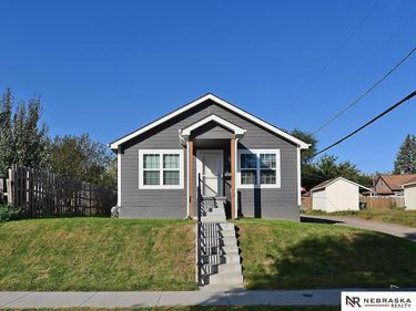 5514 S 31st Street, Omaha, NE 68107