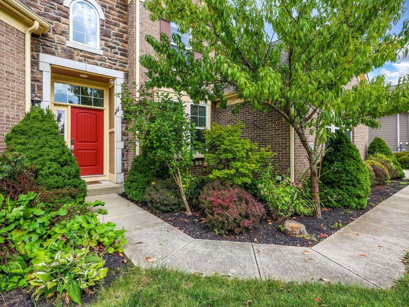 4378 Yellow Wood Drive, Dublin, OH 43016 Photo 3