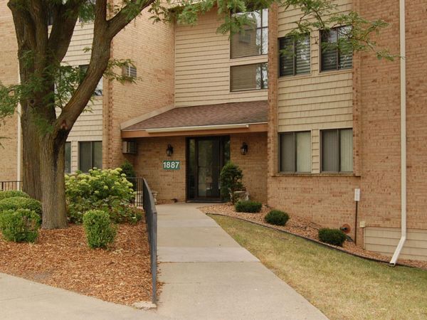 1887 Silver Bell Road, Unit 219, Eagan, MN 55122