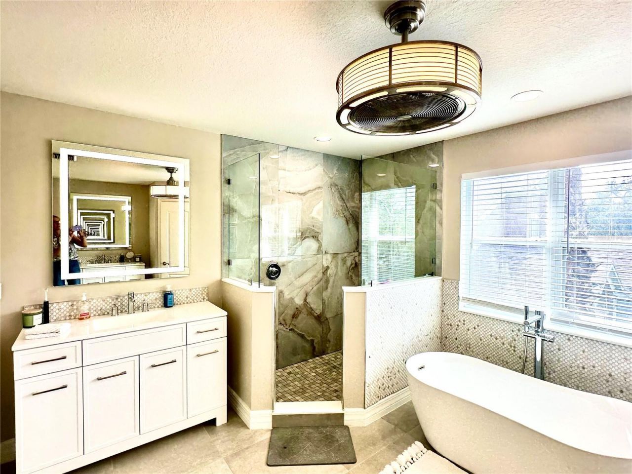 5923 53rd Lane E, Bradenton, FL 34203 Photo