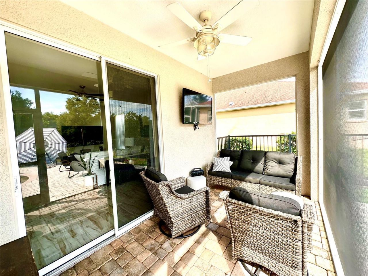 5923 53rd Lane E, Bradenton, FL 34203 Photo