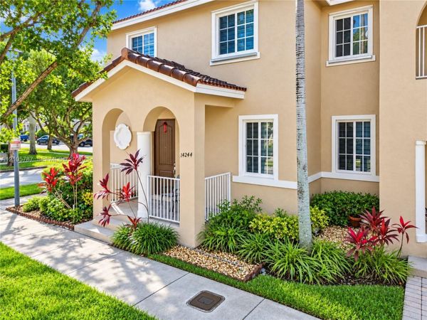 14244 SW 272nd Ln , Homestead, FL 33032