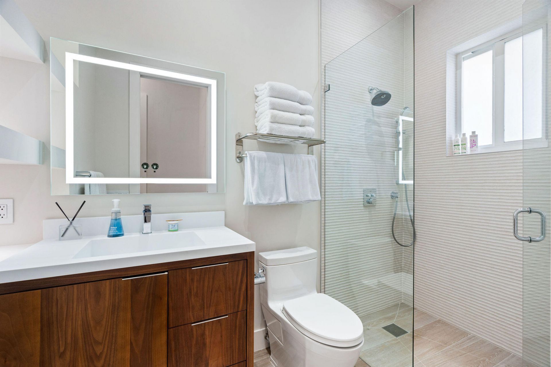 59 W Plaza Del Sol, Islamorada, FL 33036 Photo