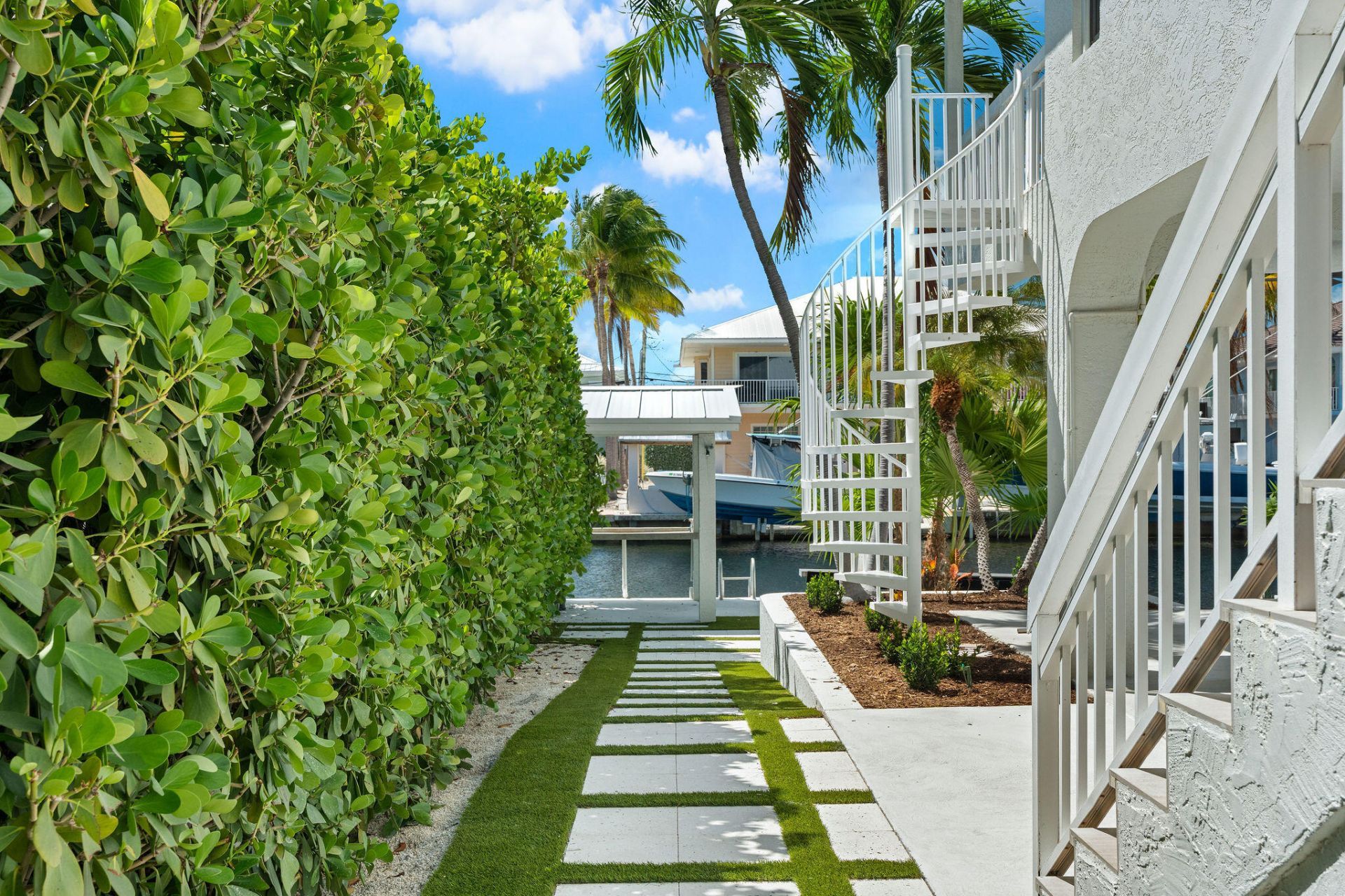 59 W Plaza Del Sol, Islamorada, FL 33036 Photo