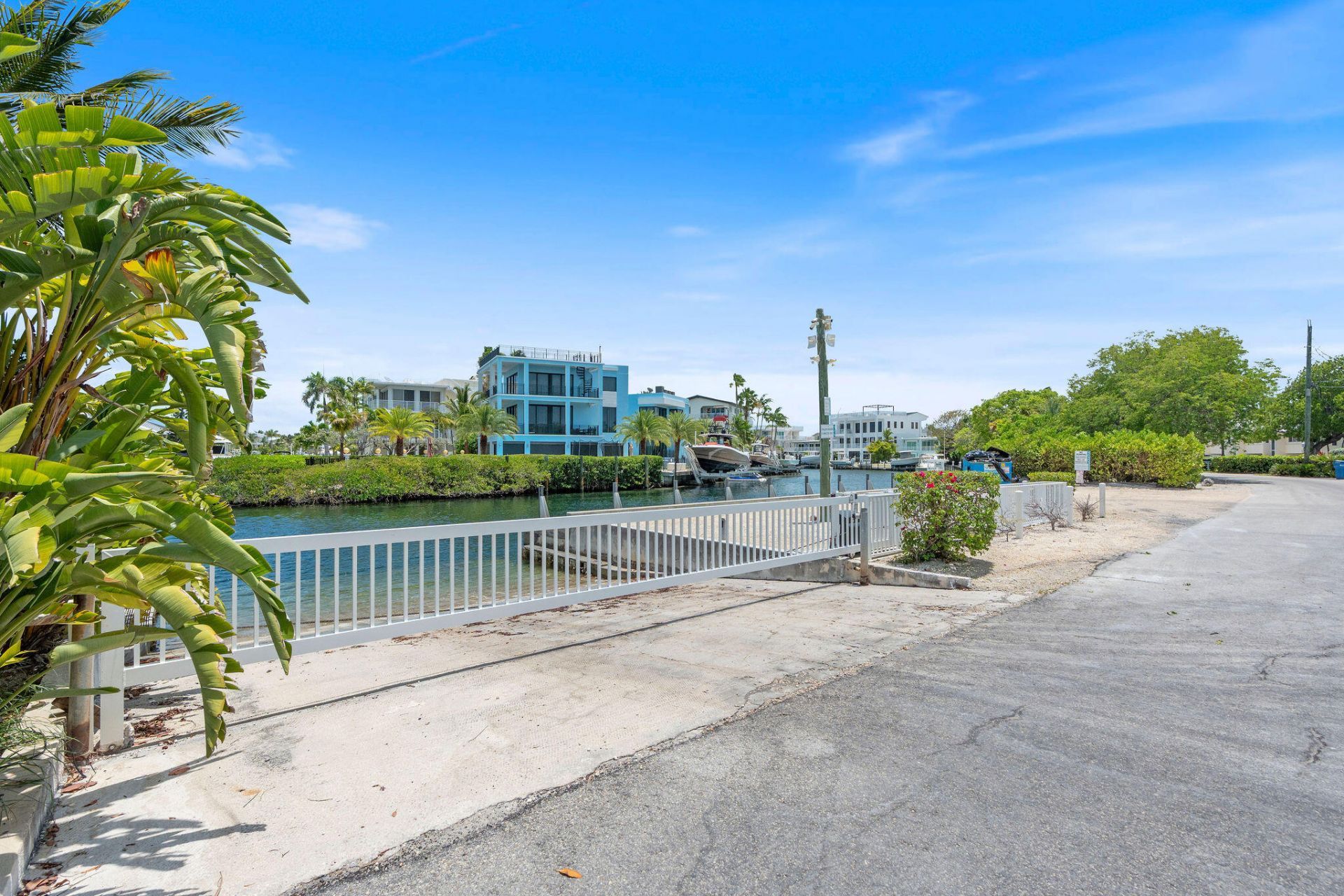 59 W Plaza Del Sol, Islamorada, FL 33036 Photo