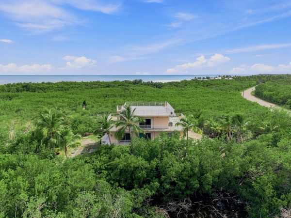 17050 Old State Road, Unit 4A, Sugarloaf, FL 33042