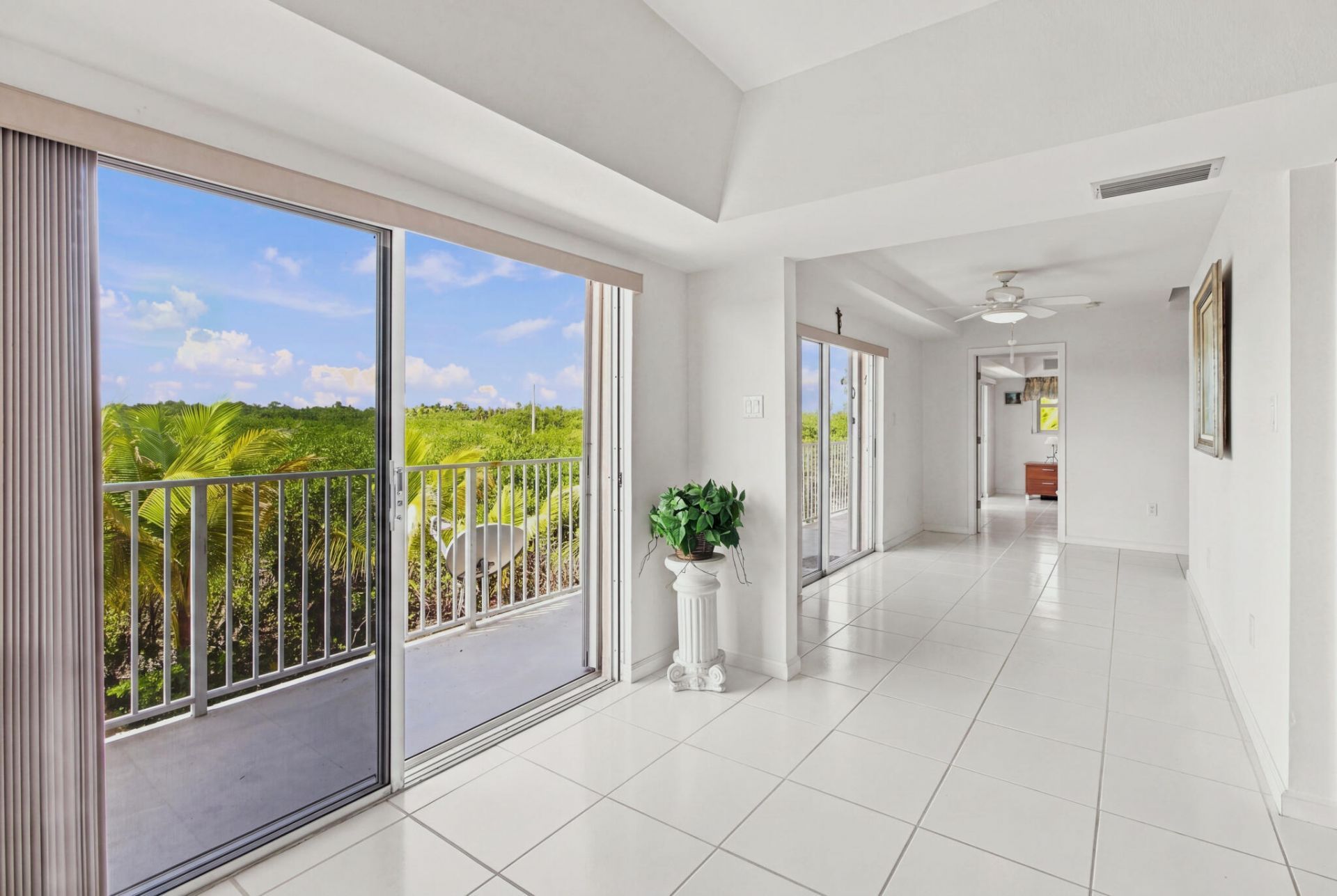17050 Old State Road, Unit 4A, Sugarloaf, FL 33042 Photo