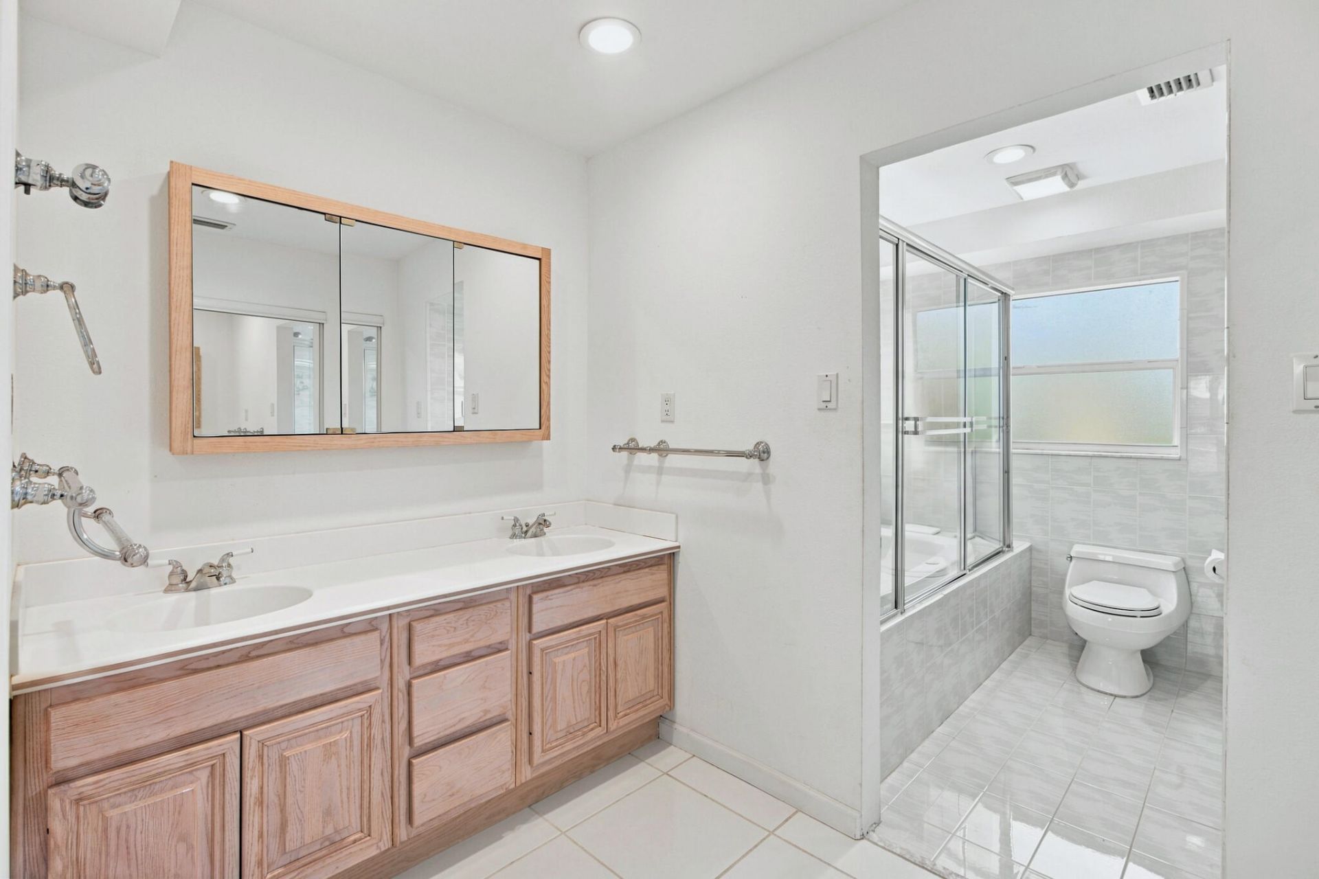 17050 Old State Road, Unit 4A, Sugarloaf, FL 33042 Photo