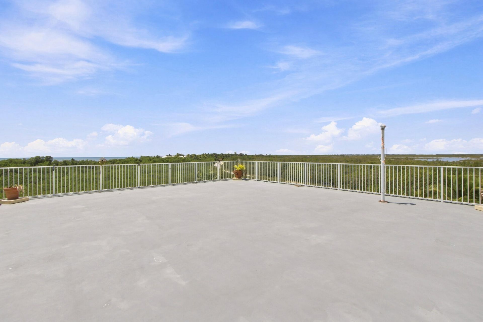 17050 Old State Road, Unit 4A, Sugarloaf, FL 33042 Photo