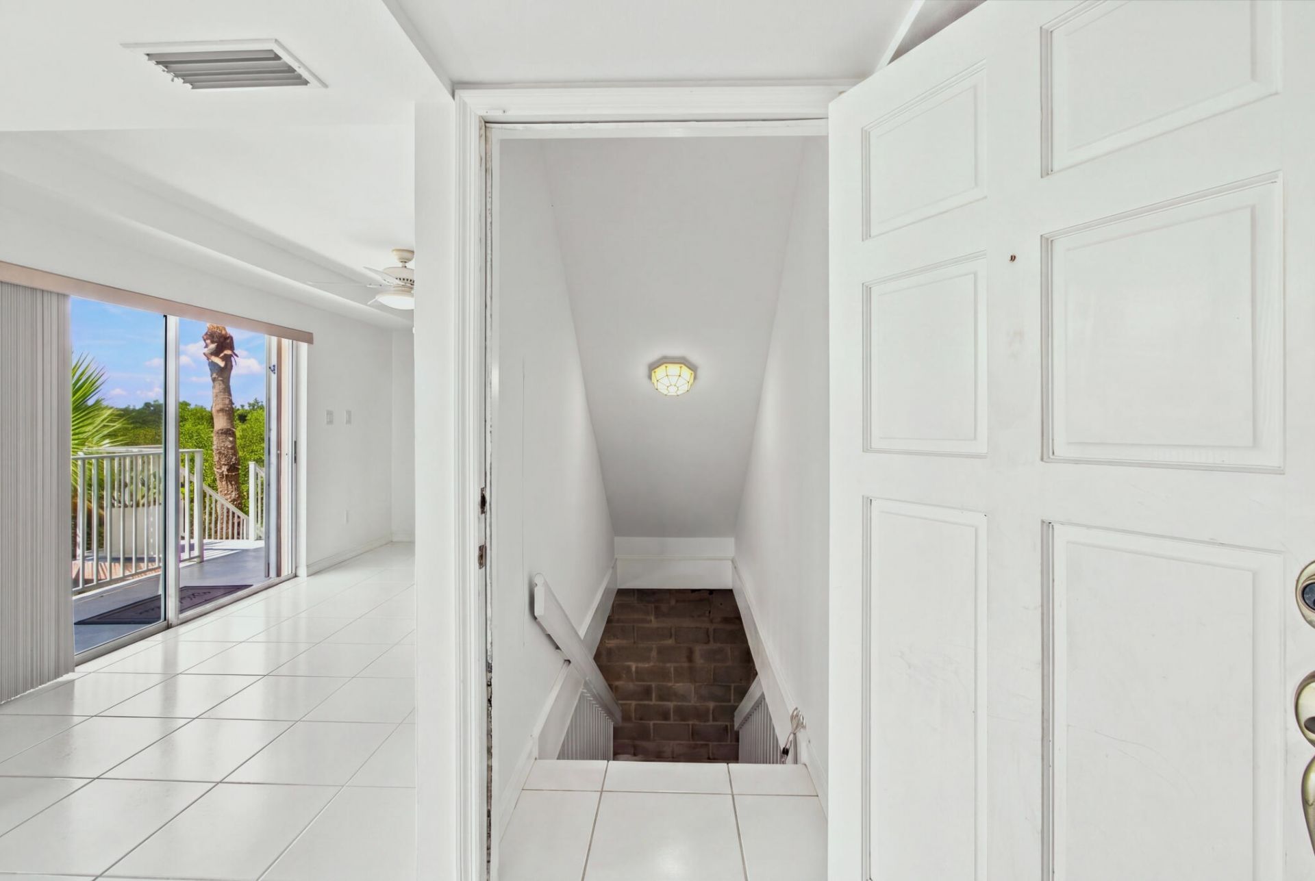 17050 Old State Road, Unit 4A, Sugarloaf, FL 33042 Photo