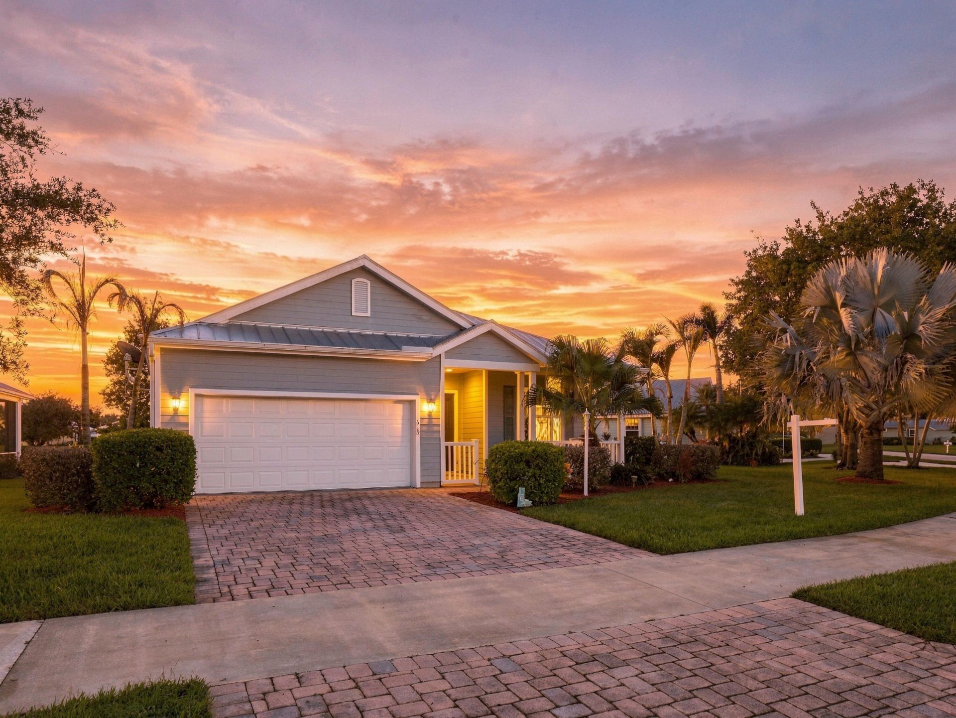 615 NE Canoe Park Circle, Port Saint Lucie, FL 34983 Photo