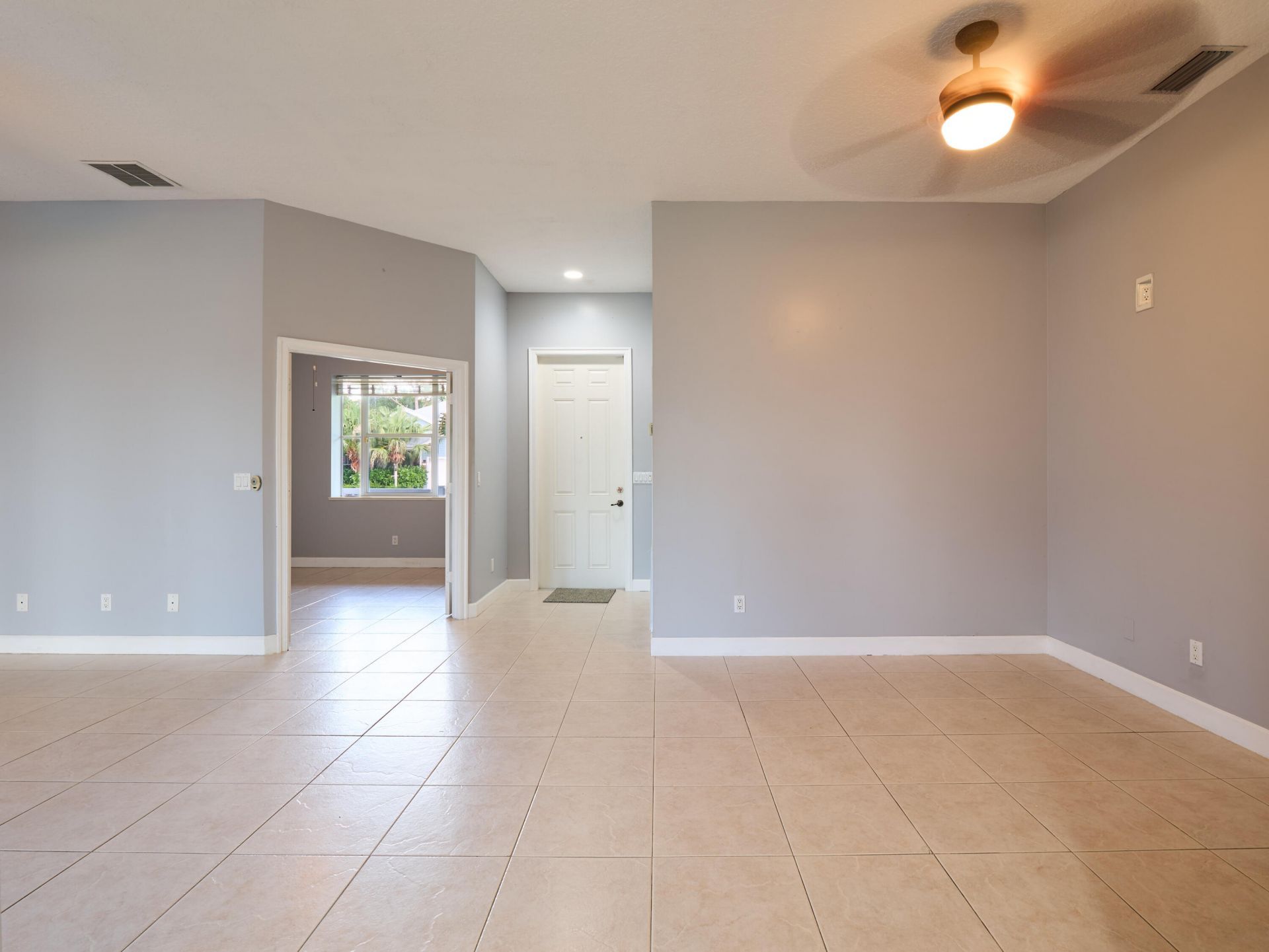 615 NE Canoe Park Circle, Port Saint Lucie, FL 34983 Photo