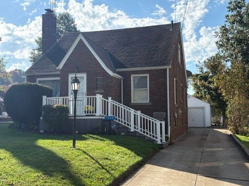 1534 35th Street NW, Canton, OH 44709 Photo 2