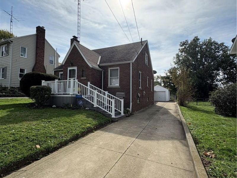 1534 35th Street NW, Canton, OH 44709 Photo 4