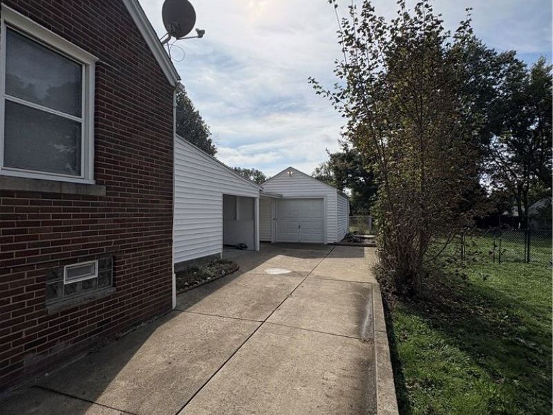 1534 35th Street NW, Canton, OH 44709 Photo 8
