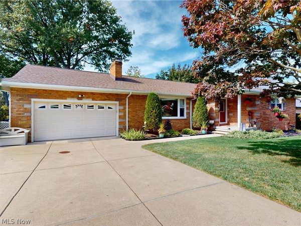 2156 Garden Drive, Wickliffe, OH 44092