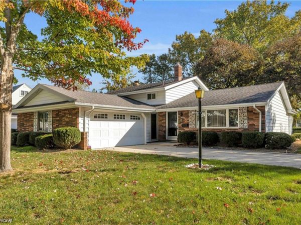 4321 Danberry Drive , North Olmsted, OH 44070