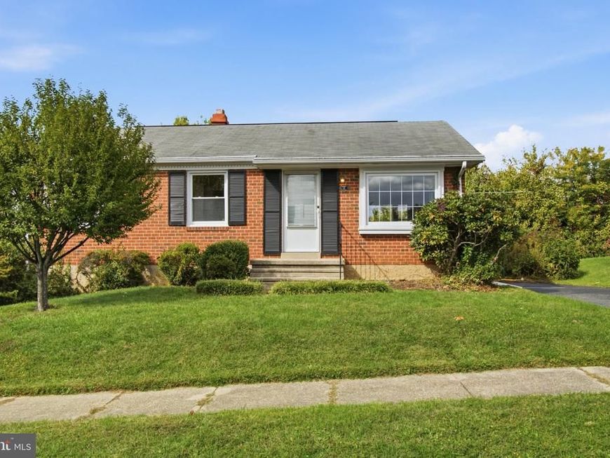 2304 Weathervane Road, Parkville, MD 21234 Main Photo