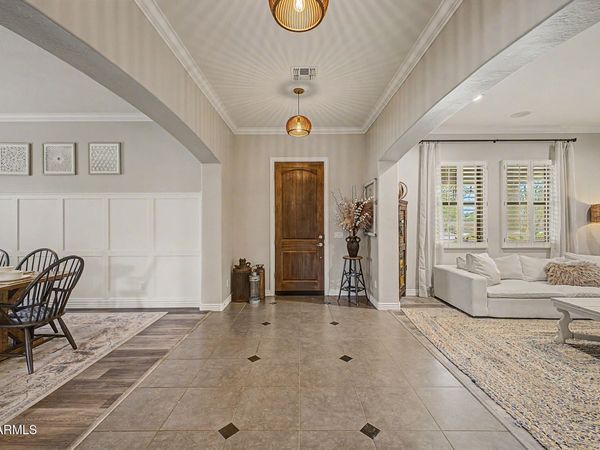 2408 W BAJADA Road, Phoenix, AZ 85085