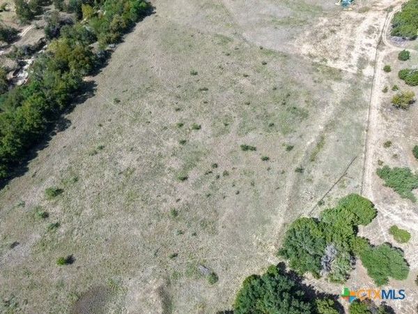 3931 County Road 101 , Purmela, TX 76566