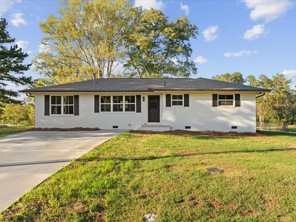 137 Meadow Brook Drive, Rock Spring, GA 30739