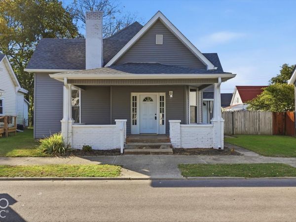 513 S West Street, Shelbyville, IN 46176