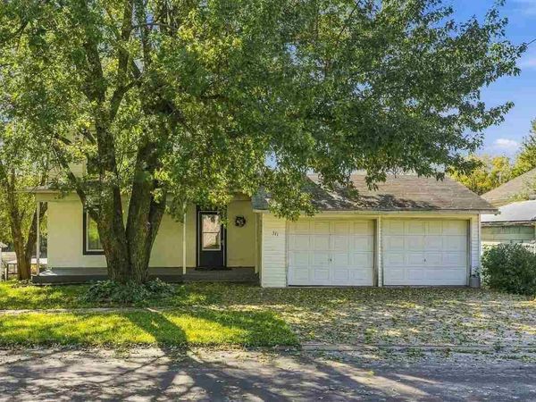 311 E Washington St., North English, IA 52316