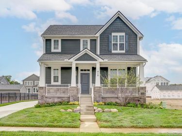 790 Schalm Dr , Clawson, Mi 48017