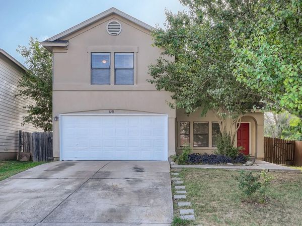 1211 Champion DR, Round Rock, TX 78664