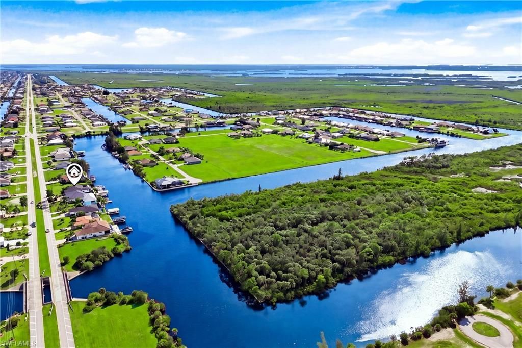 1726 Old Burnt Store Rd N, Cape Coral, FL 33993 Photo