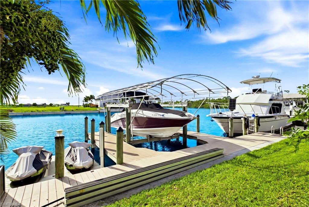 1726 Old Burnt Store Rd N, Cape Coral, FL 33993 Photo
