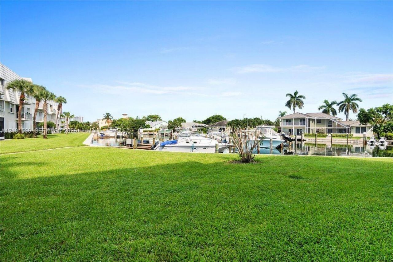 1170 Sugar Sands Blvd , Unit 409, Singer Island, FL 33404 Photo