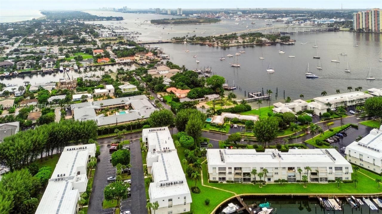 1170 Sugar Sands Blvd , Unit 409, Singer Island, FL 33404 Photo