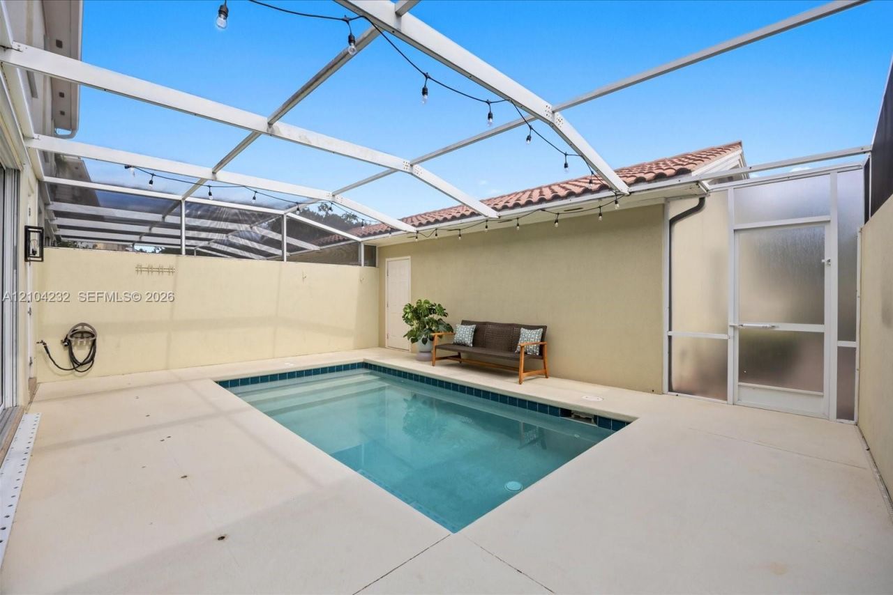 141 Rivinia Dr , Jupiter, FL 33458 Photo