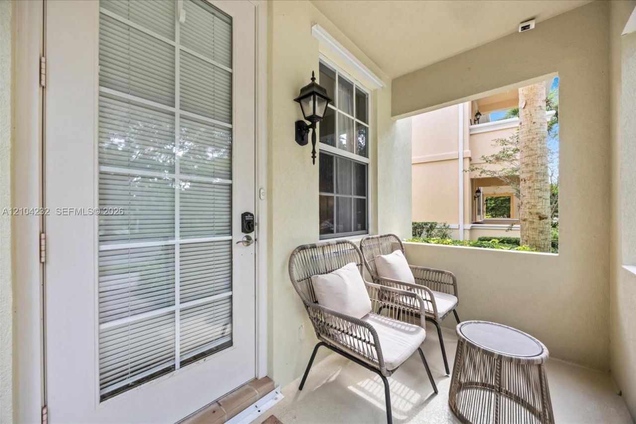 141 Rivinia Dr , Jupiter, FL 33458 Photo