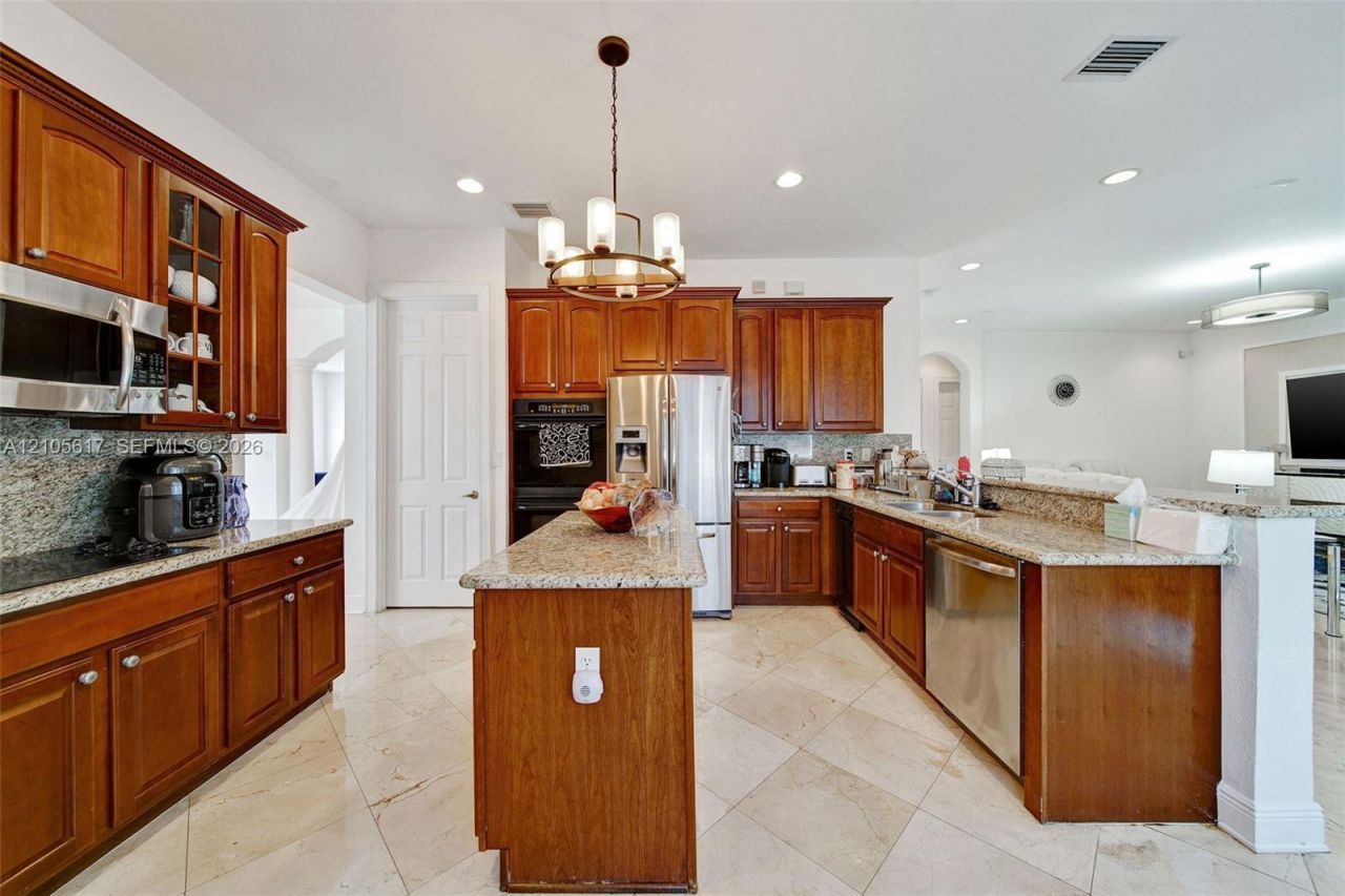 7804 SW 193rd St, Cutler Bay, FL 33157 Photo
