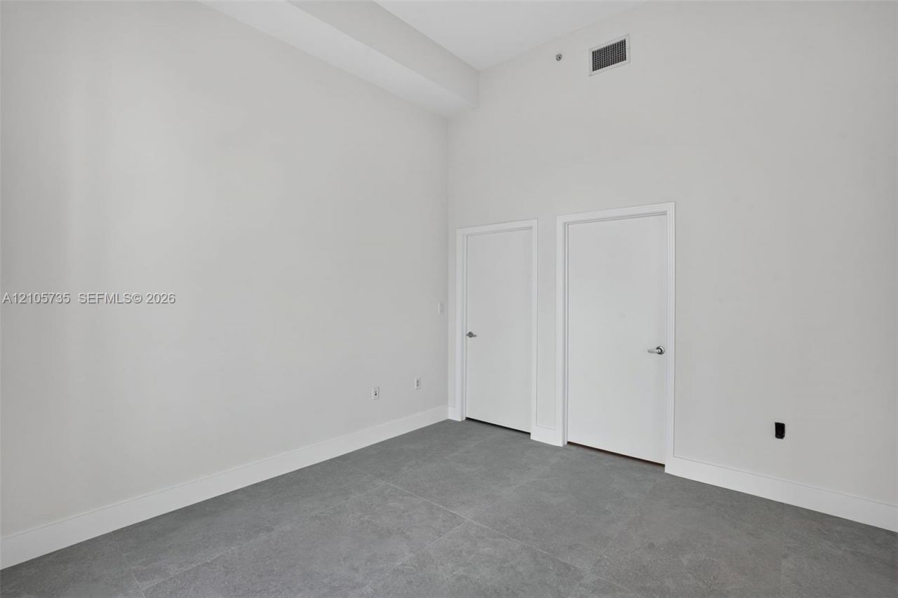 9055 SW 73rd Ct, Unit 408, Pinecrest, FL 33156 Photo
