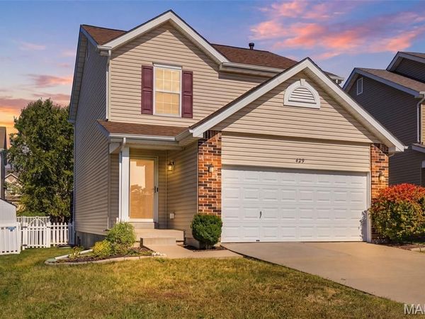 429 Spring Trace, O'Fallon, MO 63368