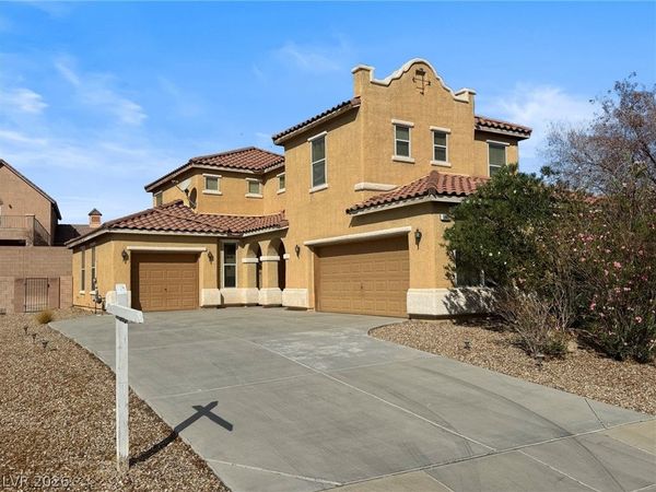 5865 Bishops Bowl Street , North Las Vegas, NV 89081