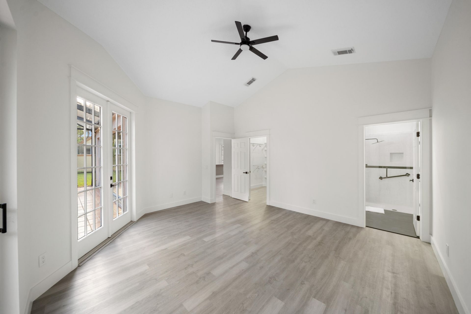 576 SW Saint Kitts Cove, Port Saint Lucie, FL 34986 Photo