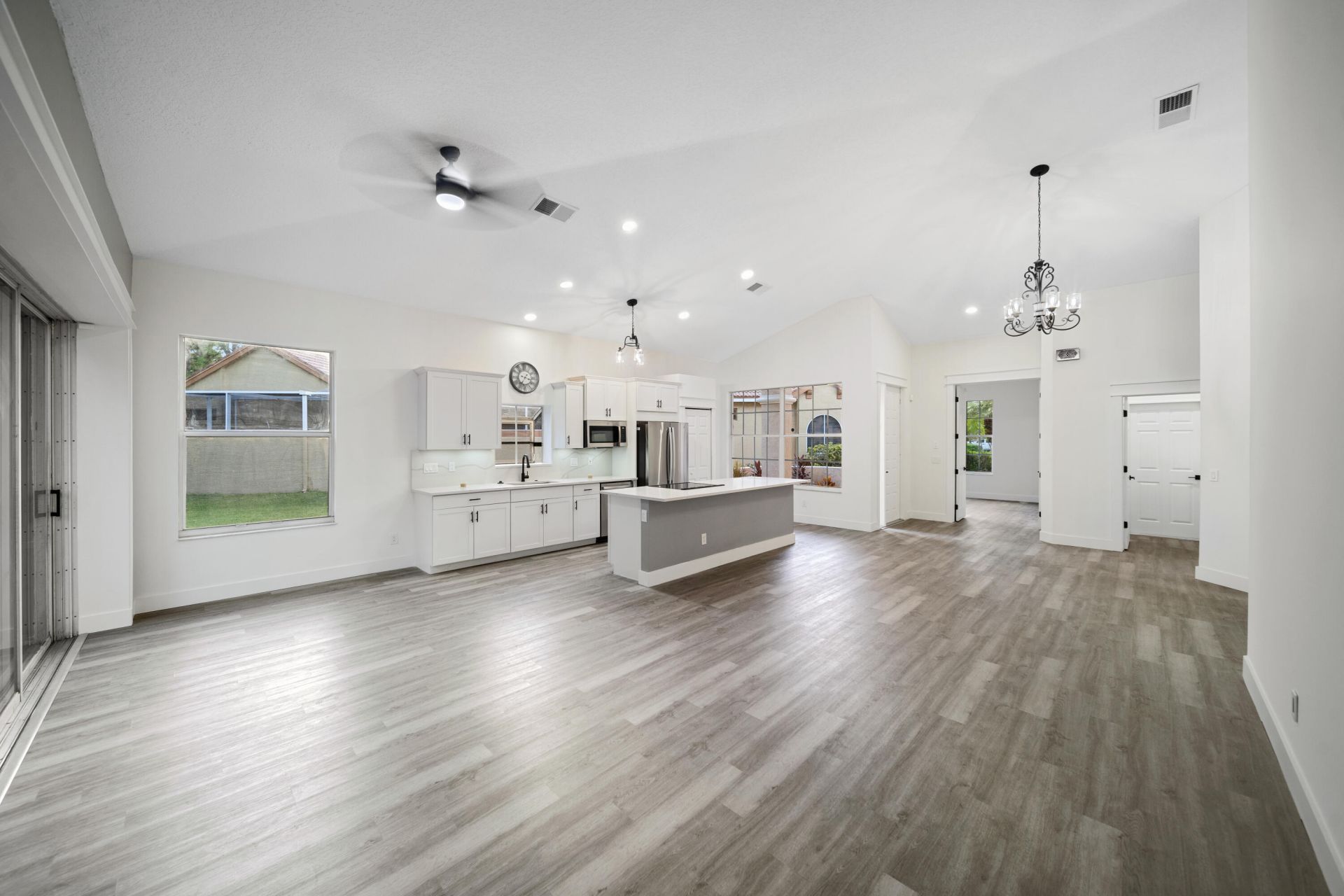 576 SW Saint Kitts Cove, Port Saint Lucie, FL 34986 Photo