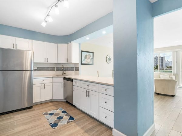3233 NE 34TH Street, Unit 410, Fort Lauderdale, FL 33308