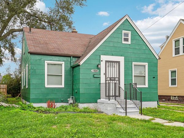 11684 Prest Street, Detroit, MI 48227